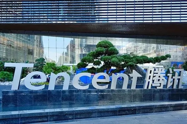 如何同时添加多个超话？