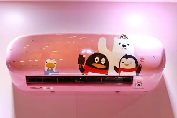 怎么快速的把一个QQ里的全部好友加到另一个QQ中？